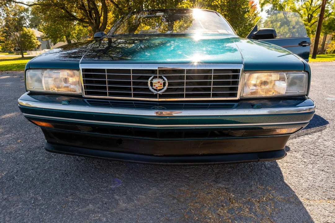 1993 Cadillac Allante - Image 16 of 31