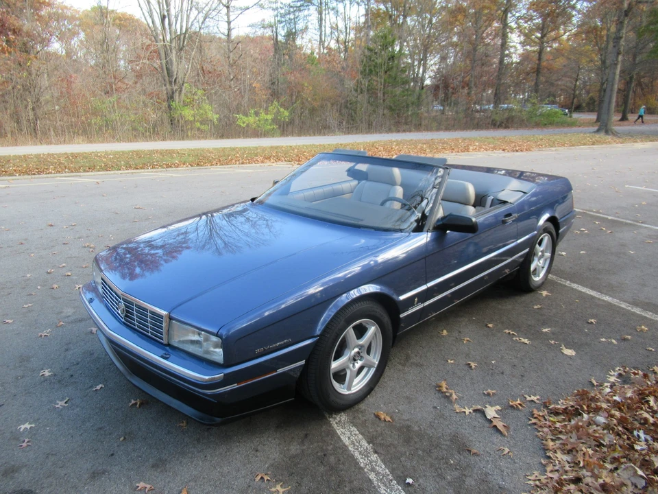 1993 Cadillac Allante - Image 19 of 31