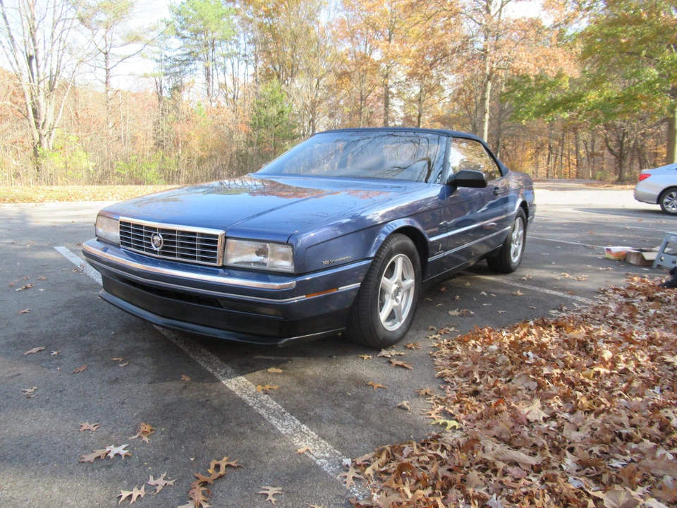 1993 Cadillac Allante - Image 6 of 31