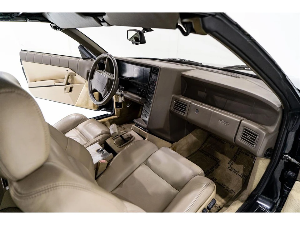 1993 Cadillac Allante - Image 9 of 31