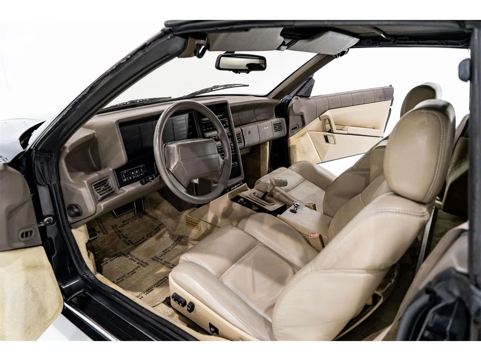 1993 Cadillac Allante - Image 8 of 31