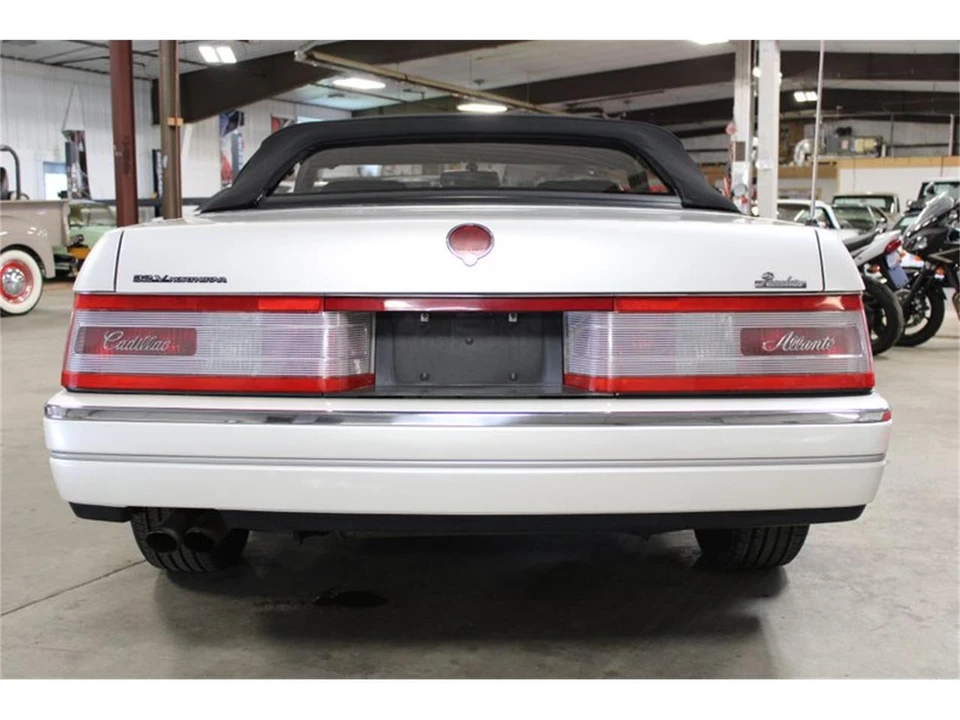 1993 Cadillac Allante - Image 5 of 31