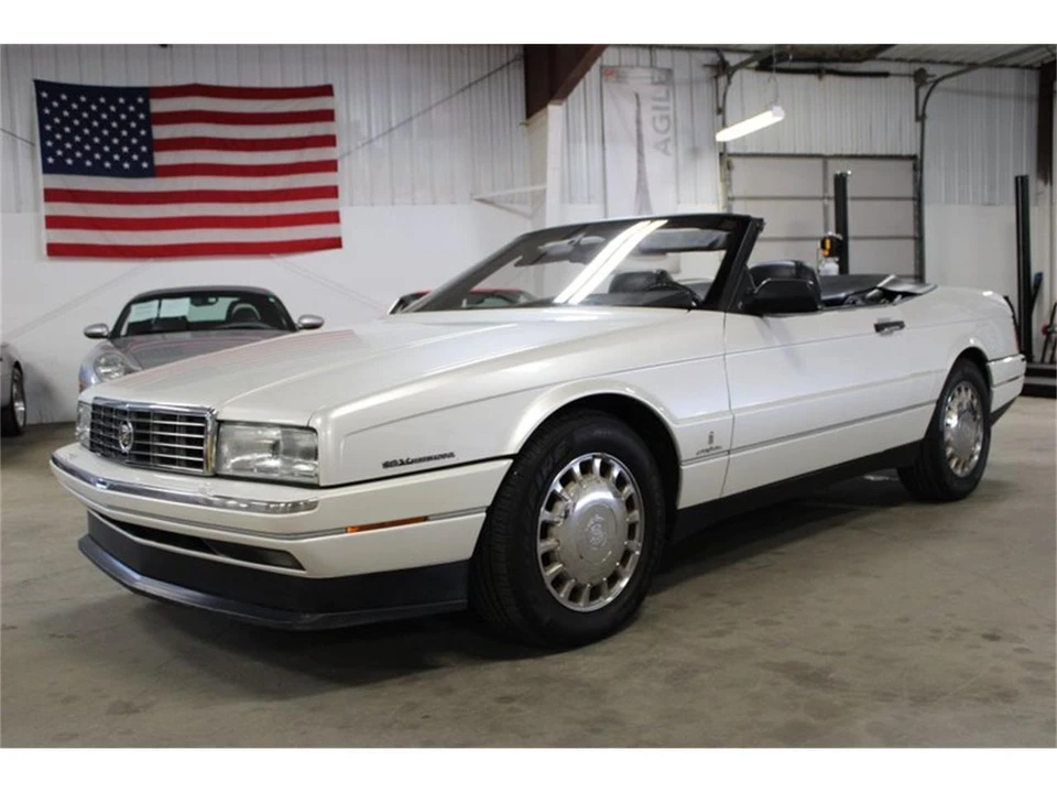 1993 Cadillac Allante - Image 24 of 31