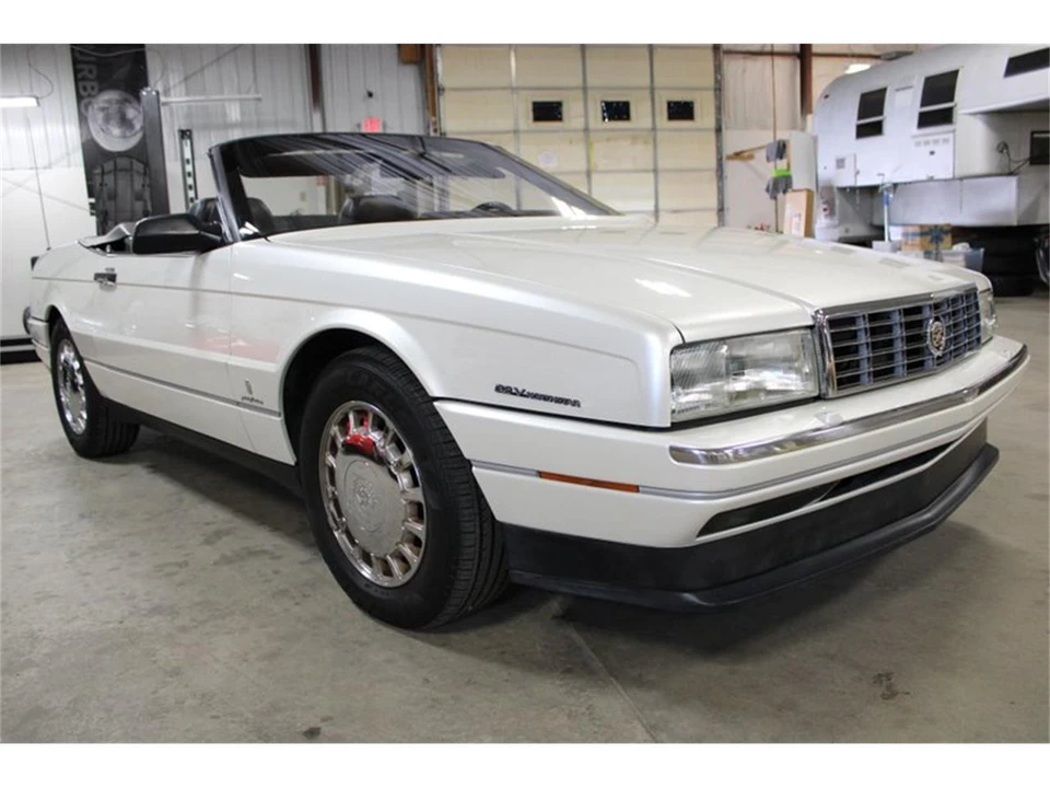 1993 Cadillac Allante - Image 30 of 31