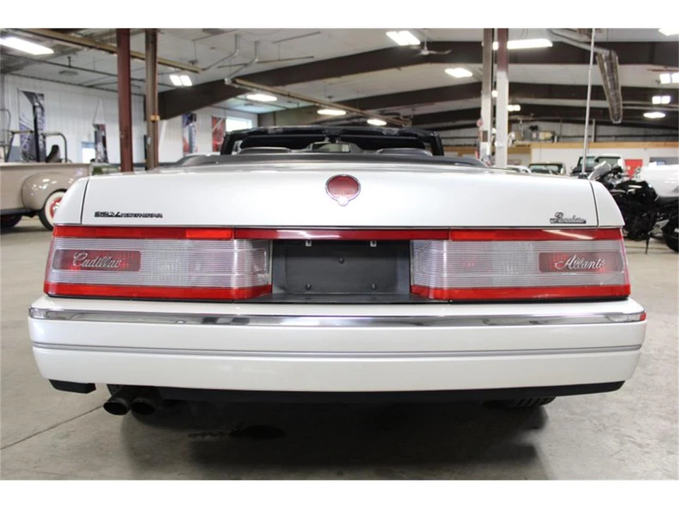 1993 Cadillac Allante - Image 27 of 31