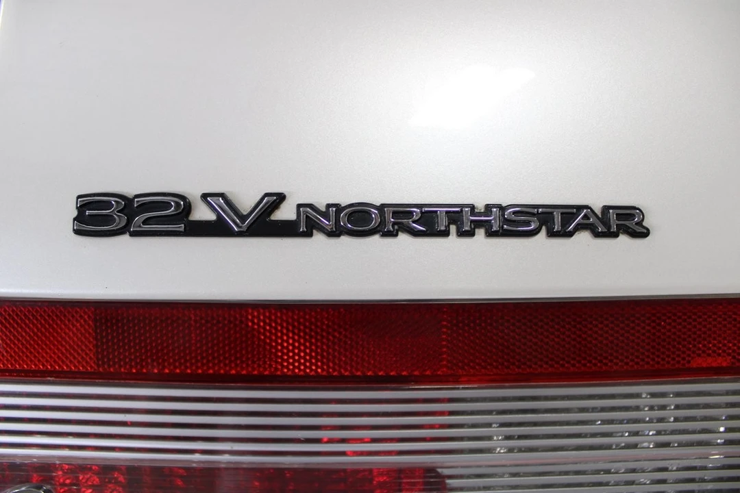 1993 Cadillac Allante - Image 14 of 31
