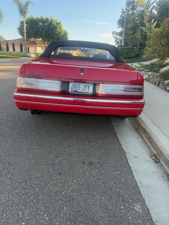 1993 Cadillac Allante - Image 9 of 31