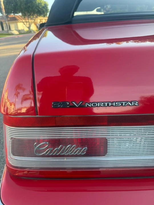 1993 Cadillac Allante - Image 25 of 31
