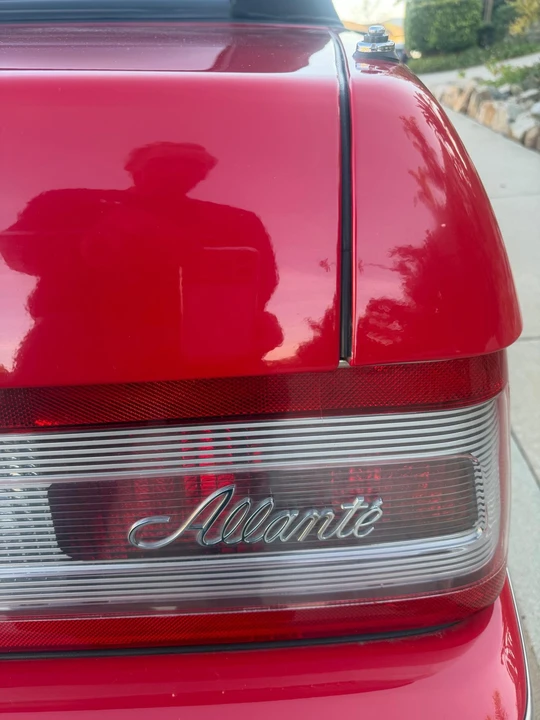 1993 Cadillac Allante - Image 23 of 31