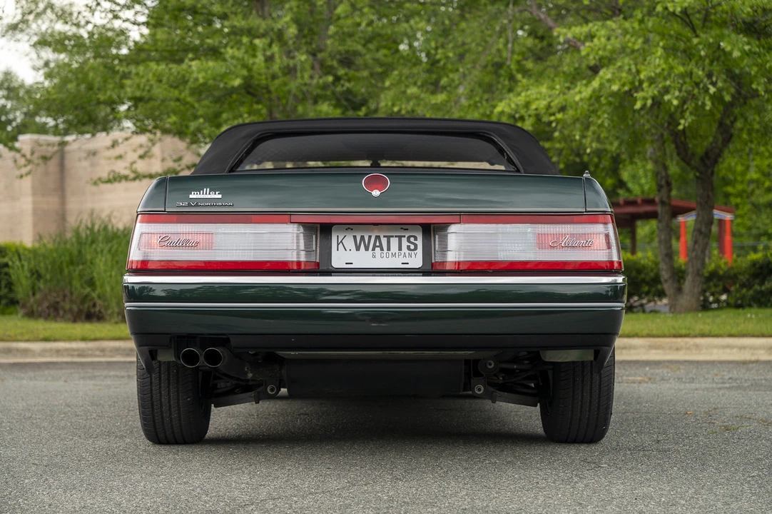1993 Cadillac Allante - Image 24 of 31