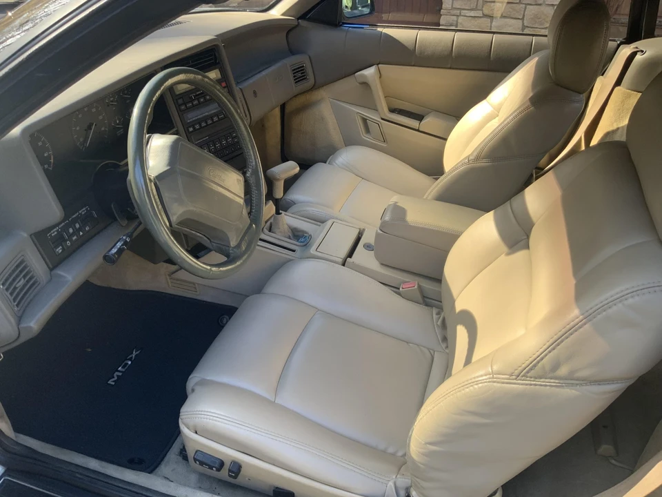 1993 Cadillac Allante - Image 29 of 31