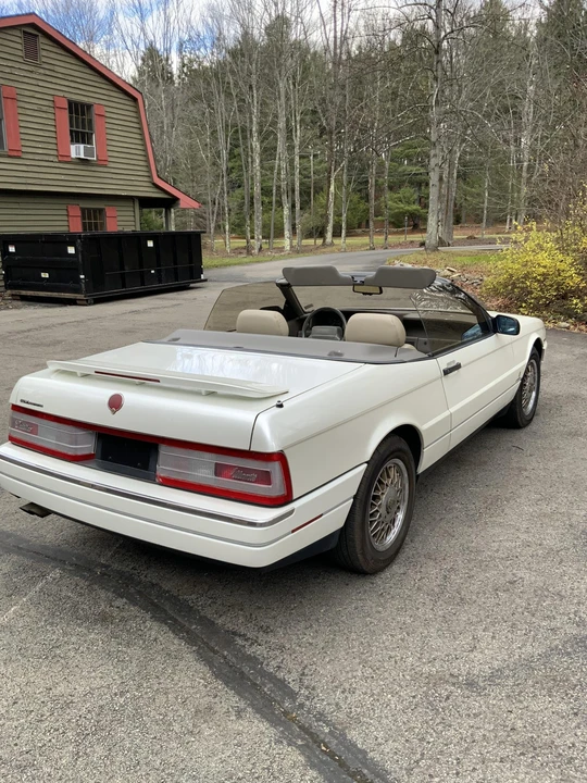 1993 Cadillac Allante - Image 4 of 31