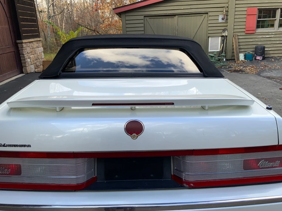 1993 Cadillac Allante - Image 2 of 21