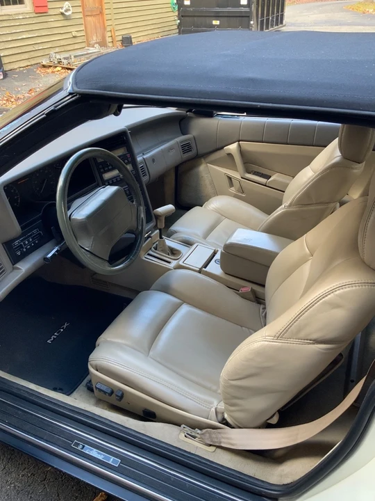 1993 Cadillac Allante - Image 17 of 21