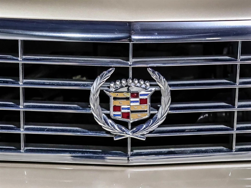 1993 Cadillac Allante - Image 12 of 31