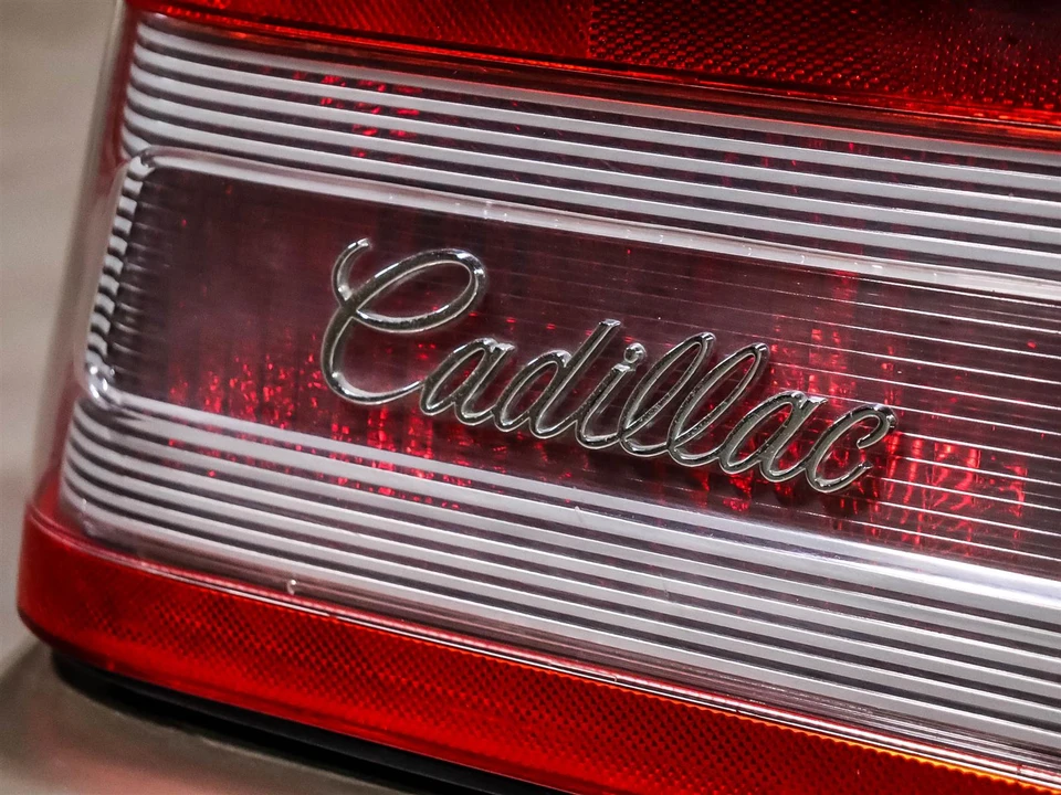 1993 Cadillac Allante - Image 13 of 31