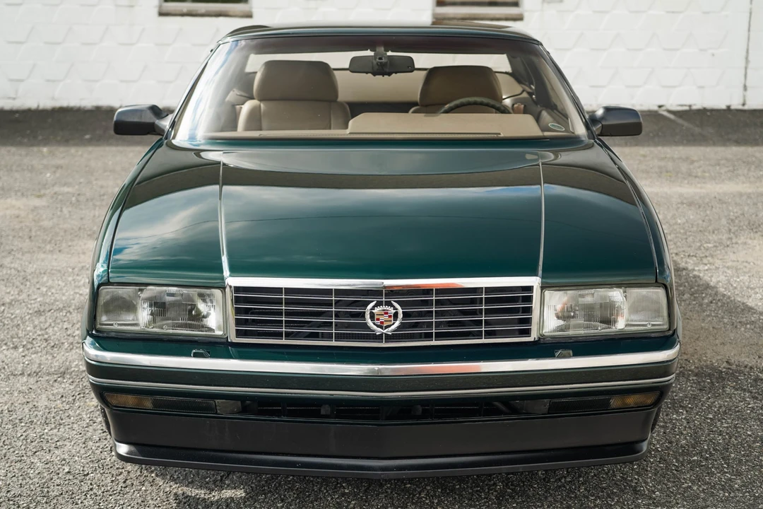 1993 Cadillac Allante - Image 8 of 31
