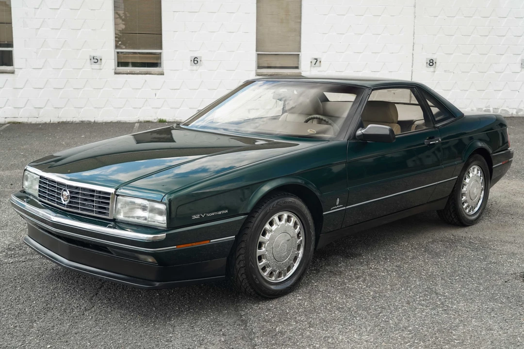 1993 Cadillac Allante - Image 14 of 31