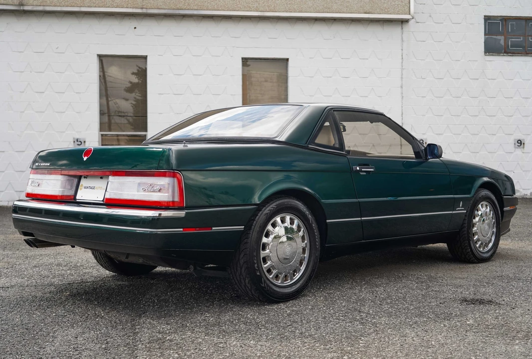 1993 Cadillac Allante - Image 24 of 31