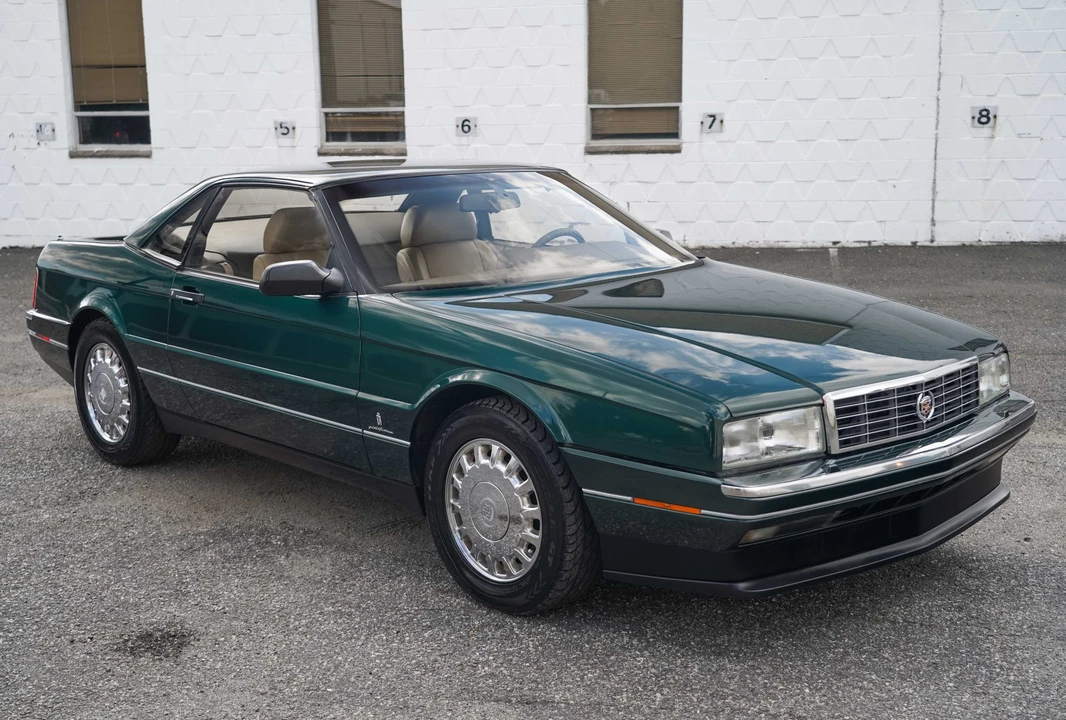 1993 Cadillac Allante - Image 5 of 31