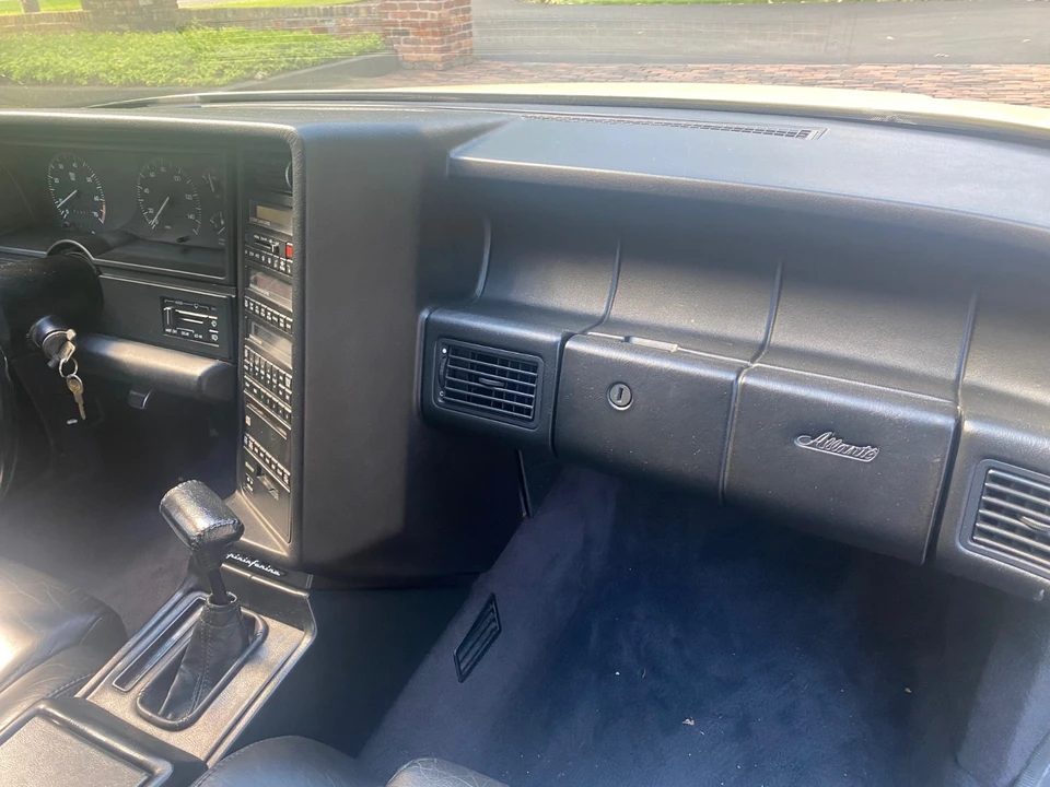 1993 Cadillac Allante - Image 25 of 31