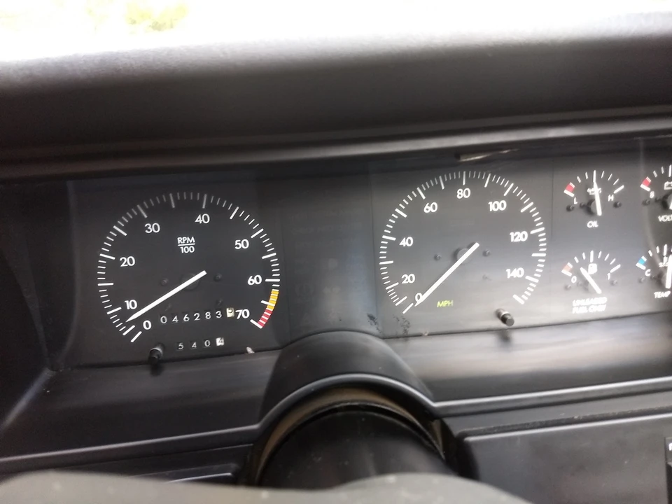 1993 Cadillac Allante - Image 19 of 31