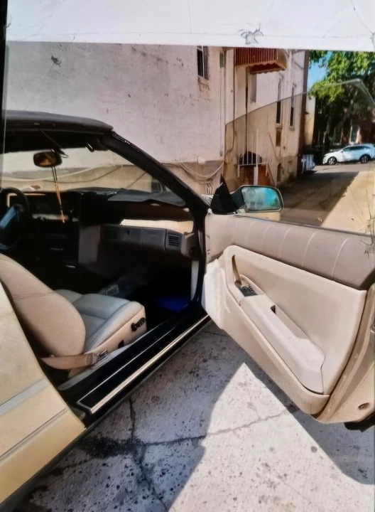 1993 Cadillac Allante - Image 2 of 16