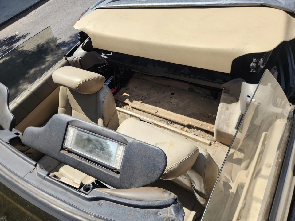 1993 Cadillac Allante - Image 10 of 16