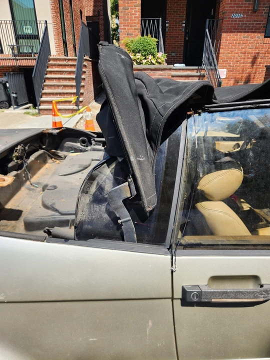 1993 Cadillac Allante - Image 12 of 16