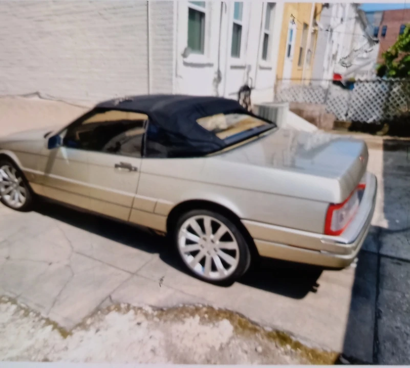 1993 Cadillac Allante - Image 3 of 16