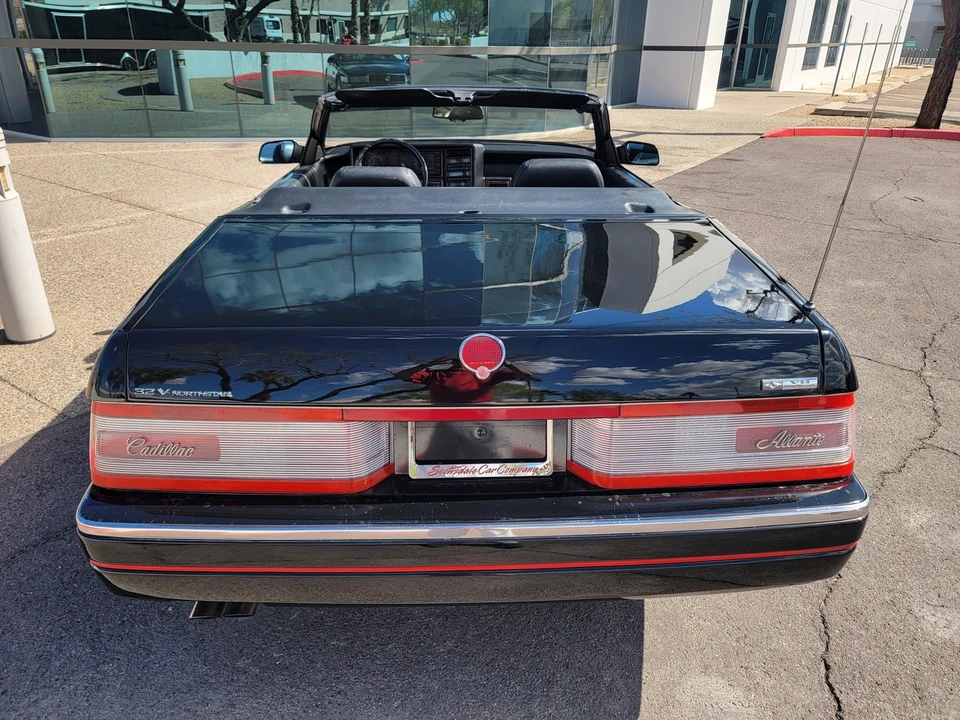 1993 Cadillac Allante - Image 7 of 31