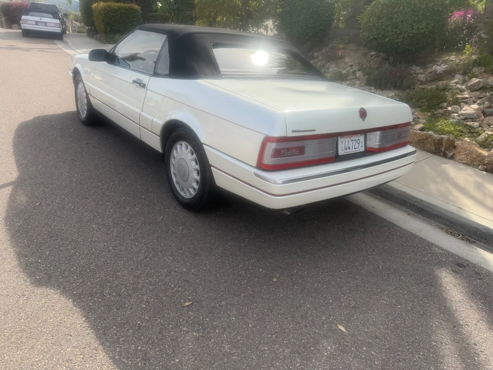1993 Cadillac Allante - Image 20 of 31
