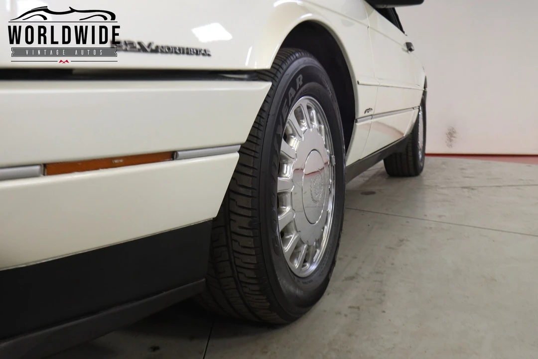 1993 Cadillac Allante - Image 11 of 12