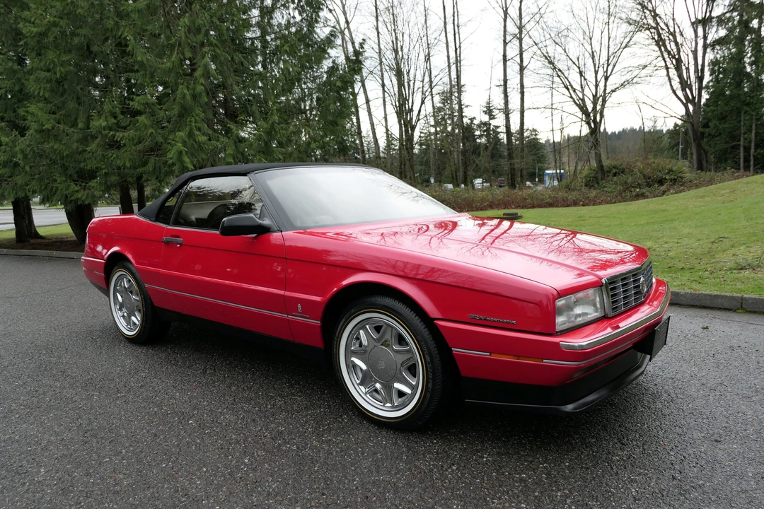 1993 Cadillac Allante - Image 17 of 31