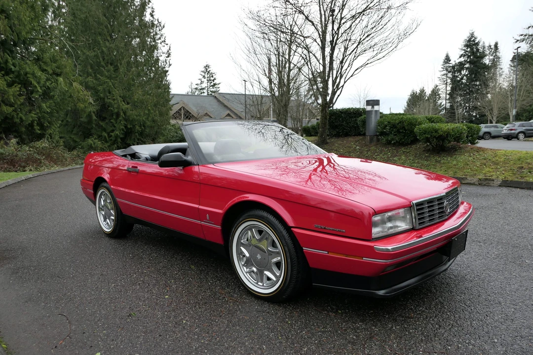 1993 Cadillac Allante - Image 3 of 31