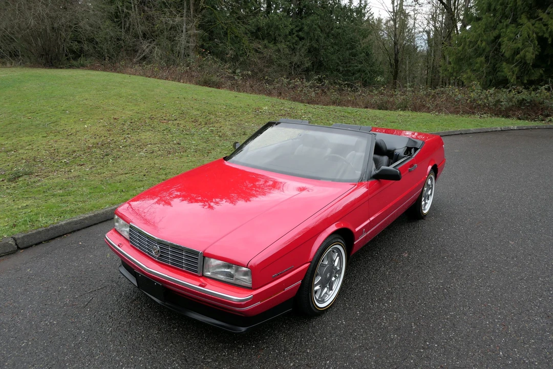 1993 Cadillac Allante - Image 5 of 31