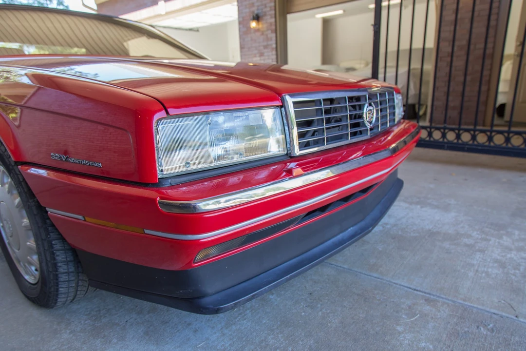 1993 Cadillac Allante - Image 11 of 31