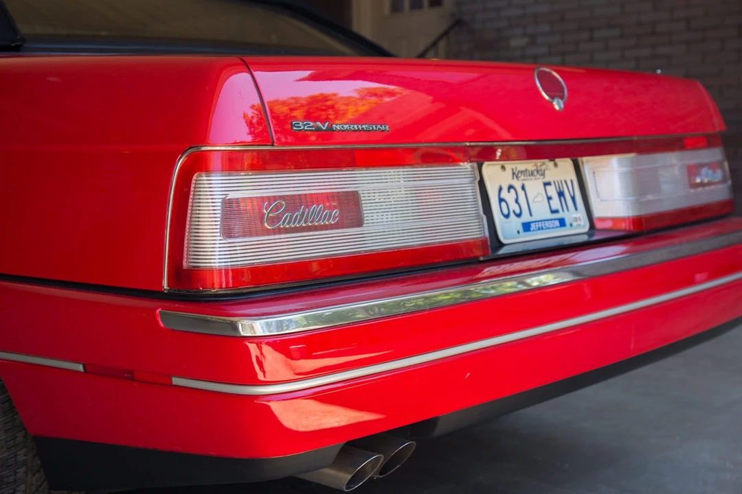 1993 Cadillac Allante - Image 17 of 31