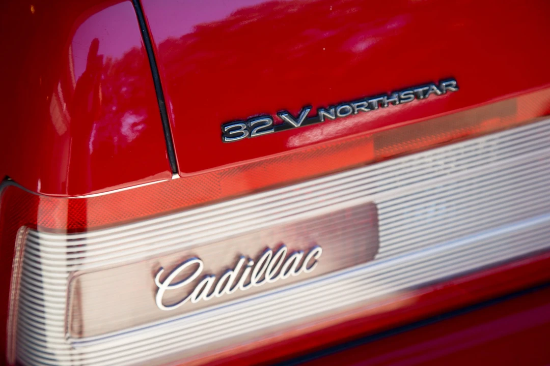 1993 Cadillac Allante - Image 23 of 31