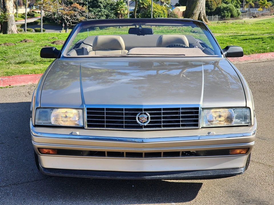 1993 Cadillac Allante - Image 4 of 31