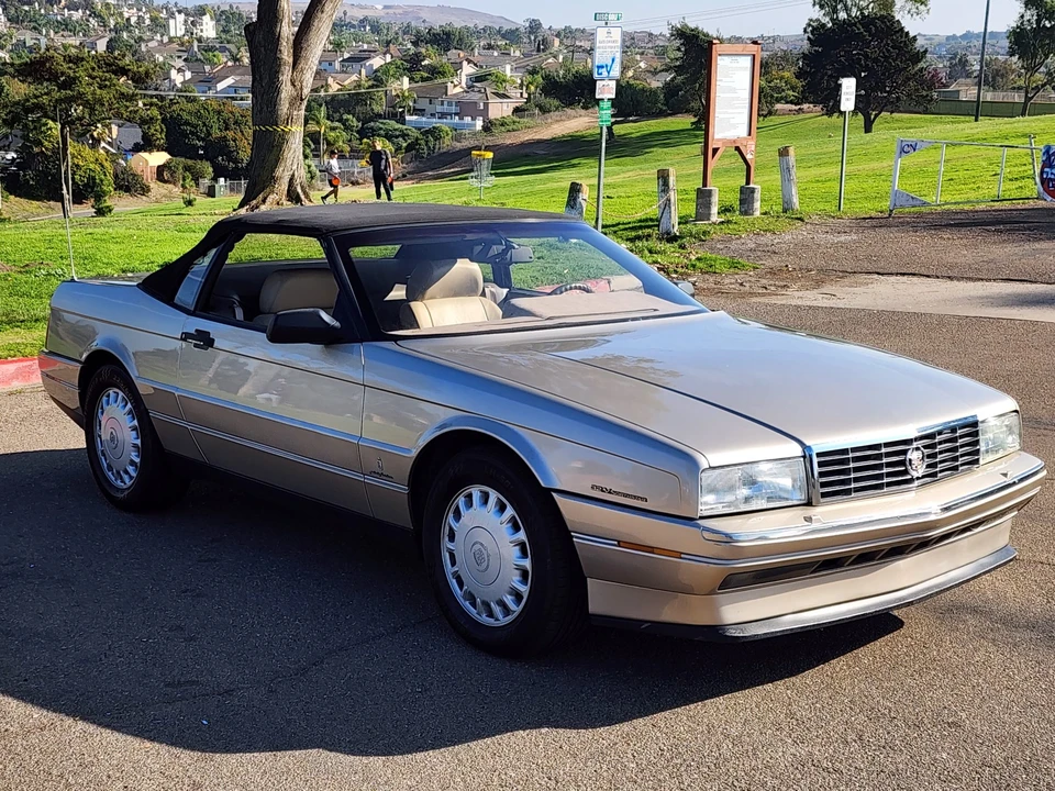 1993 Cadillac Allante - Image 5 of 31
