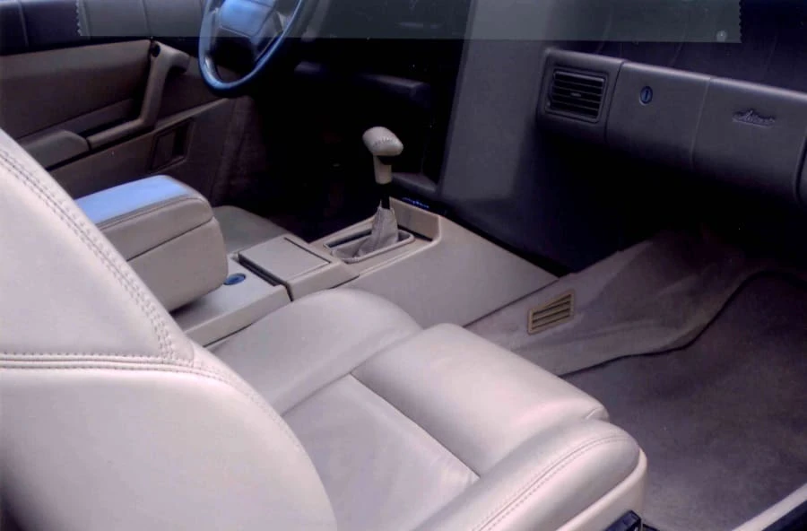 1993 Cadillac Allante - Image 3 of 7