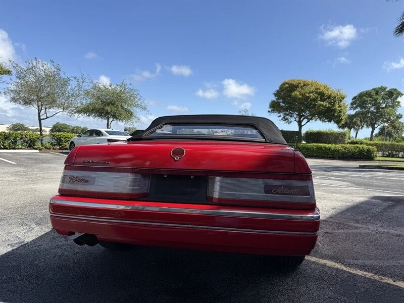 1993 Cadillac Allante - Image 9 of 21