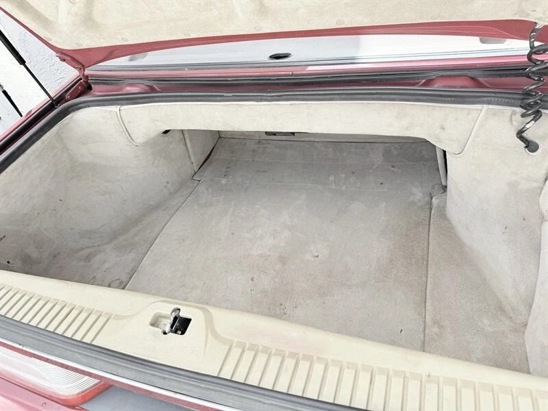 1993 Cadillac Allante - Image 14 of 21