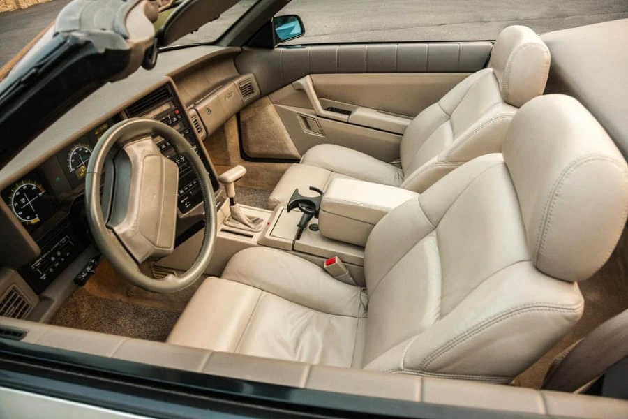 1993 Cadillac Allante - Image 2 of 6
