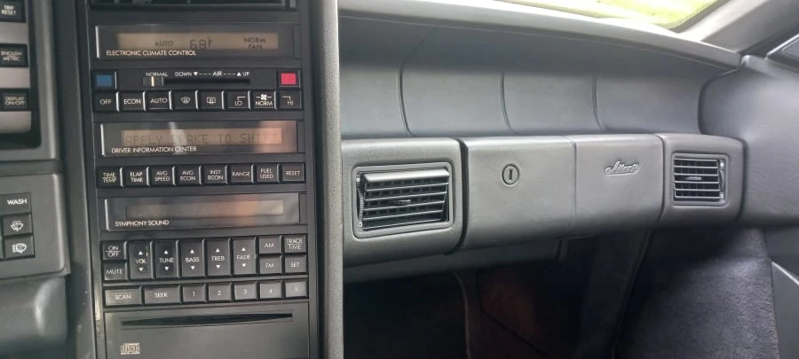 1993 Cadillac Allante - Image 15 of 22