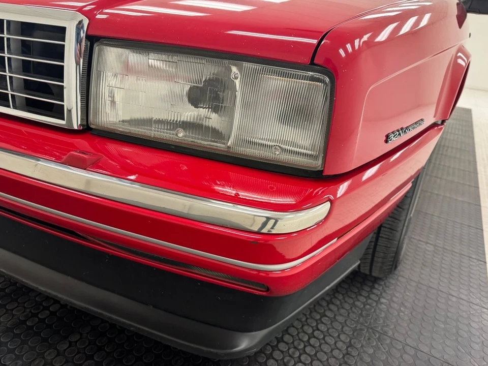 1993 Cadillac Allante - Image 13 of 31