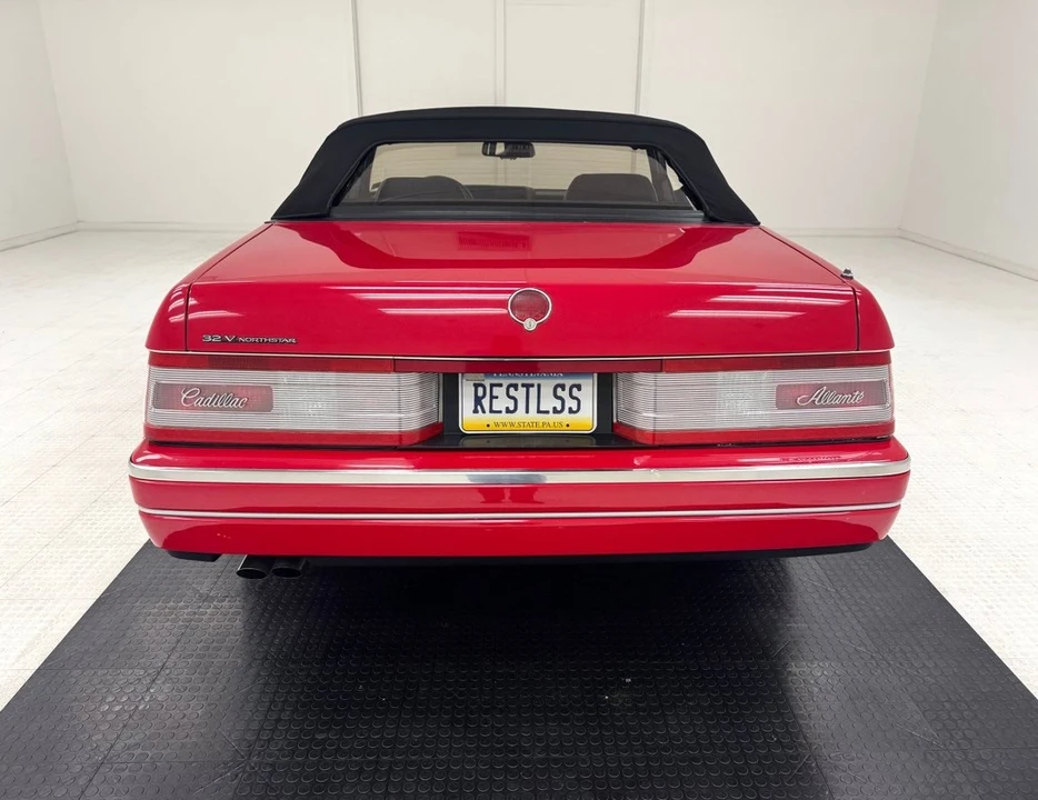 1993 Cadillac Allante - Image 7 of 12