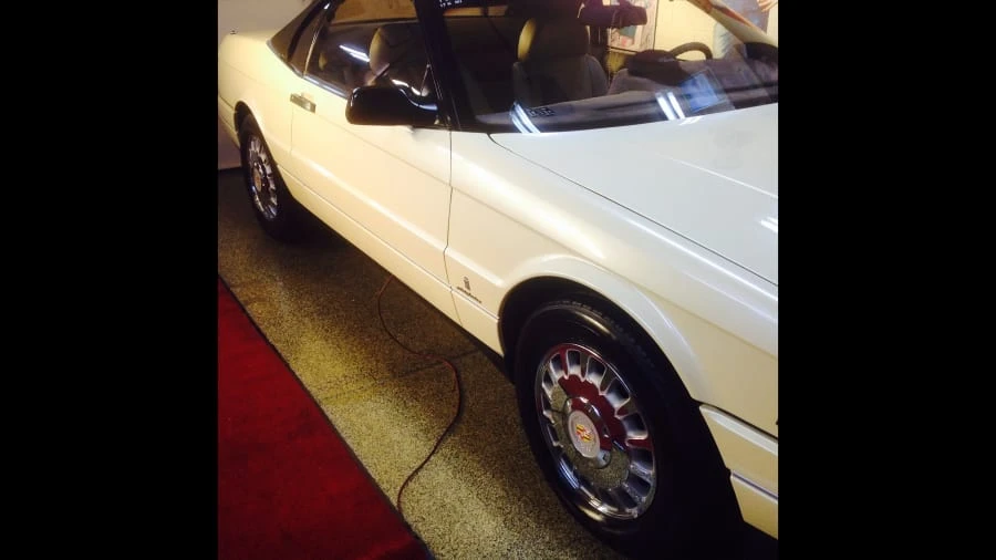 1993 Cadillac Allante - Image 19 of 31