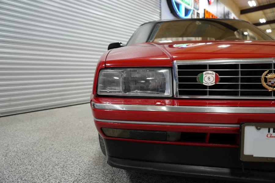 1993 Cadillac Allante - Image 29 of 31